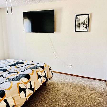 Artsy Home Close To Usafa With Fireplace And Patio Colorado Springs Buitenkant foto