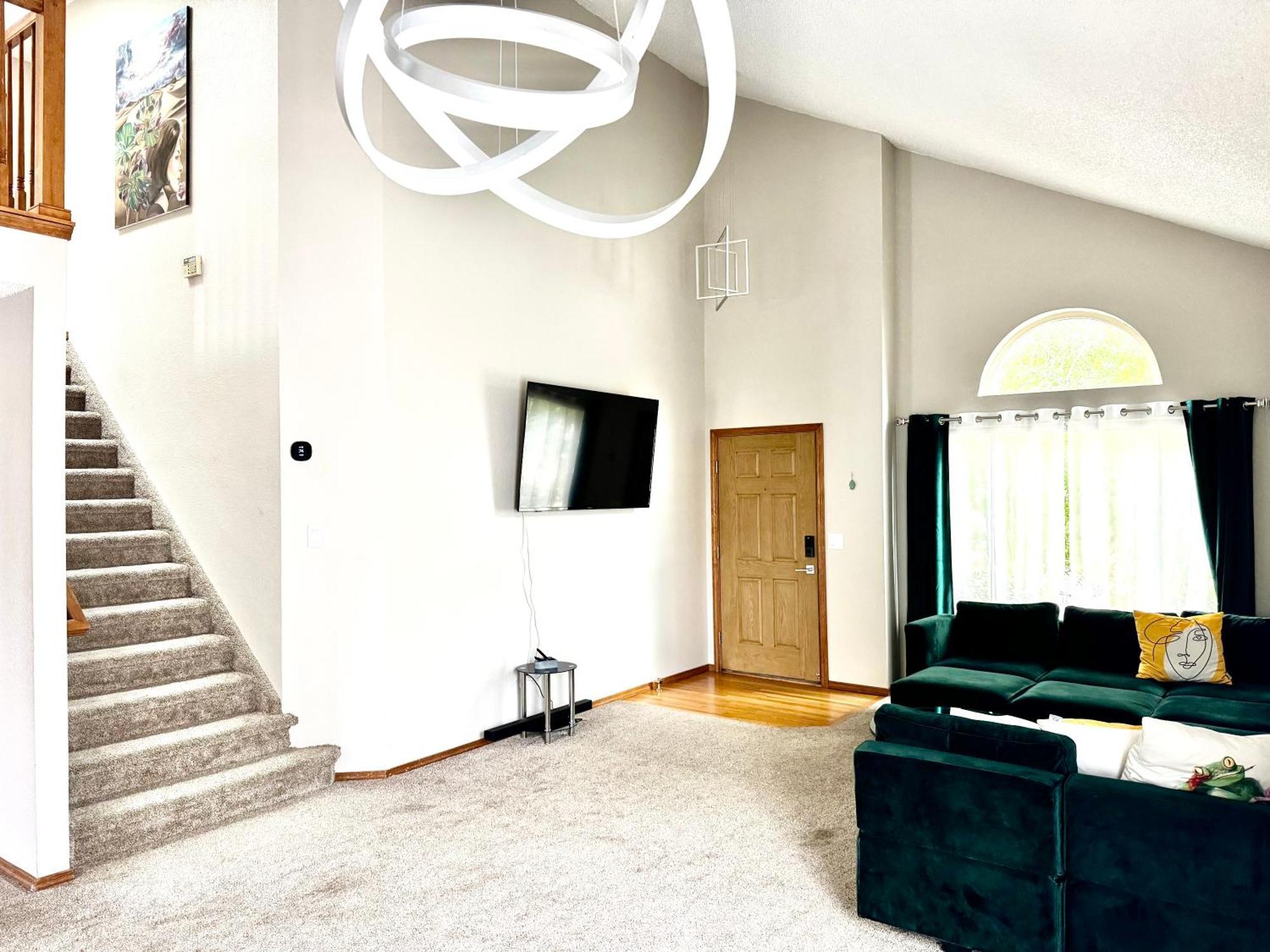 Artsy Home Close To Usafa With Fireplace And Patio Colorado Springs Buitenkant foto